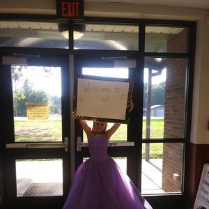 Meet your Posher, Anna